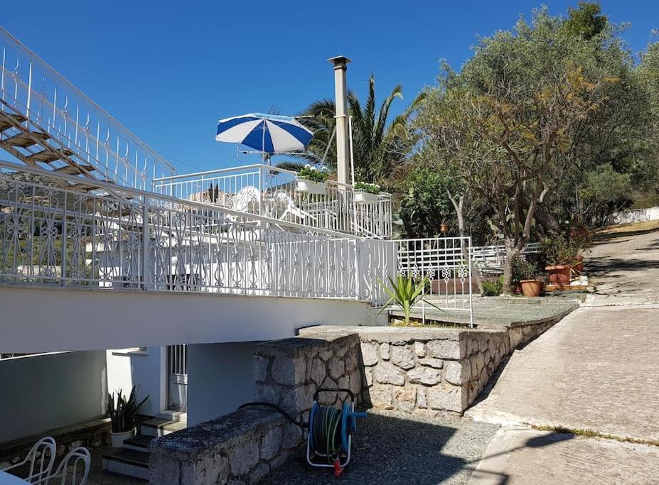 Villa Elea Толон Экстерьер фото