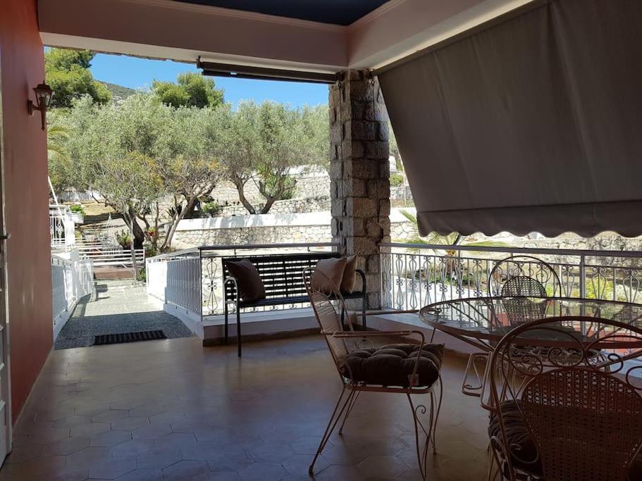 Villa Elea Толон Экстерьер фото